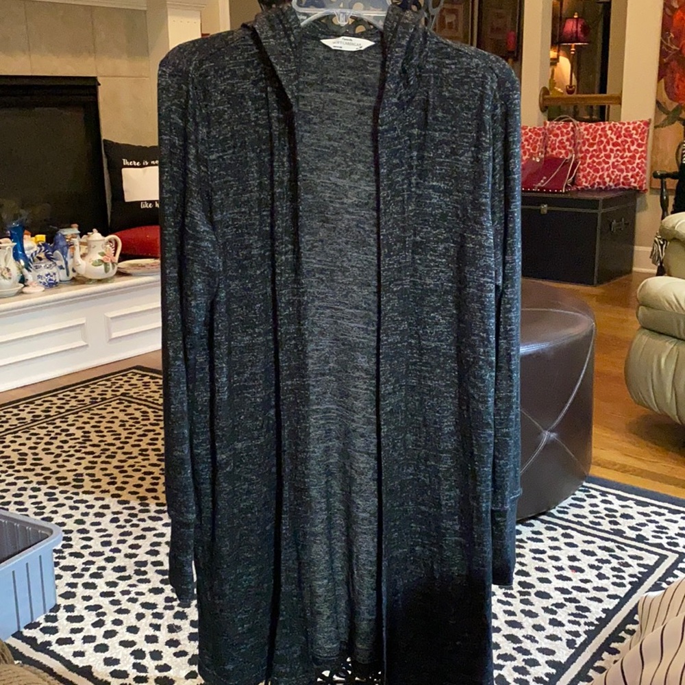 Favorite Soft Cardigan w/hood black w/ white specks Medium very stretchy